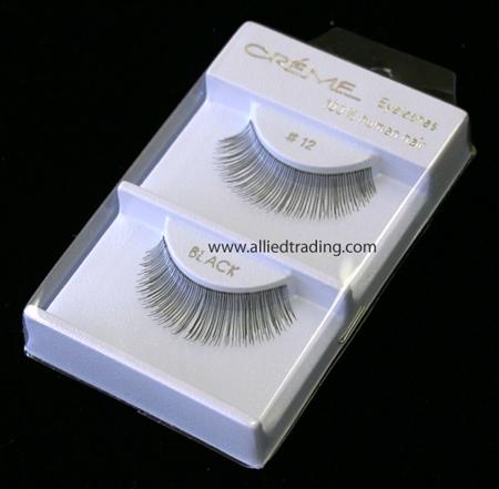 The Creme shop Eyelashes 12 Black 