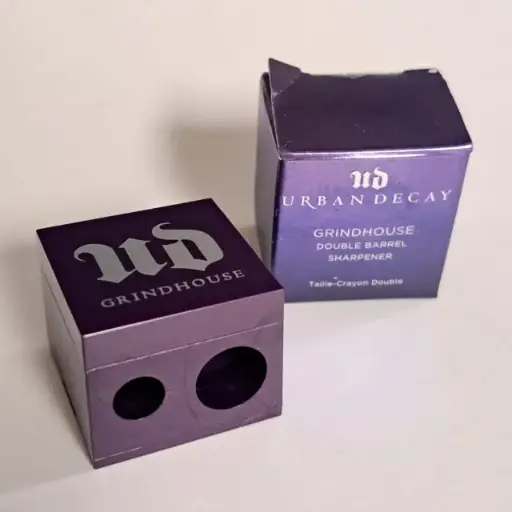 [17523] Urban decay Sharpener Naked Sharpener